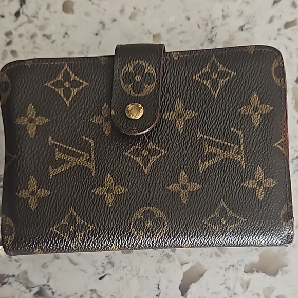 Louis Vuitton Monogram Brown Wallet with Box - Picture 1 of 14